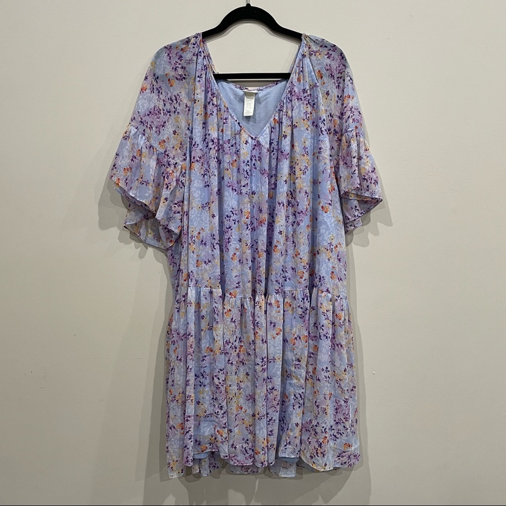 H & M fluttersleeve dress